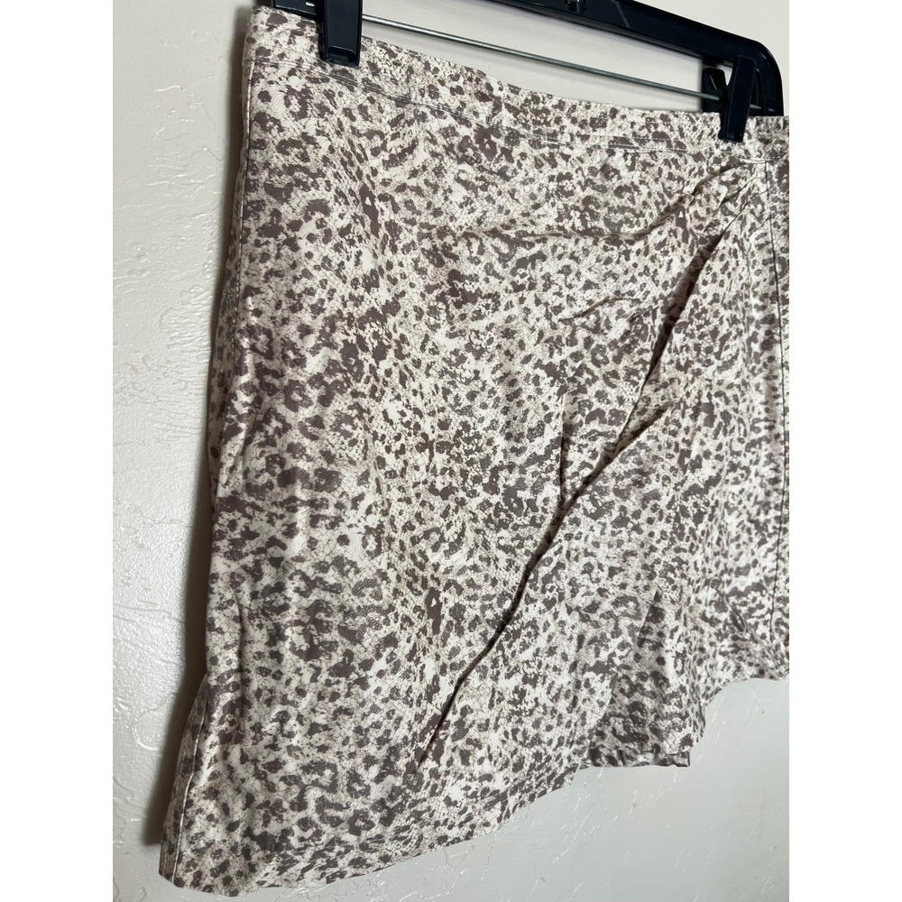 Free People Fake Out Leopard Animal Print Faux Leather Front Mini Skirt 10 Tan - Picture 4 of 12